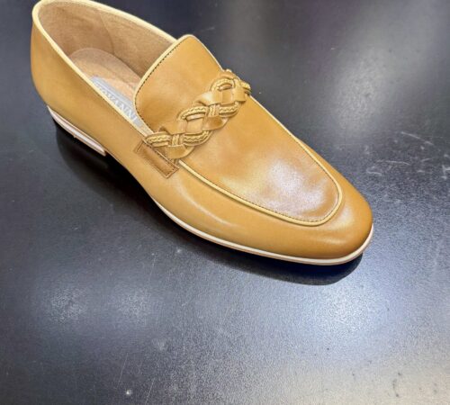 Giovanni Tudor Leather Latte Slip-On