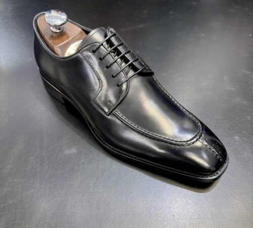 Carrucci Leather Black Lace up
