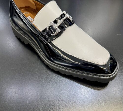 Stacy Adams Black & White Loafer